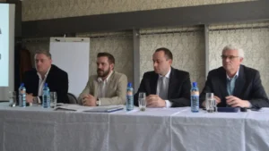 alianța pentru arad atacă primăria