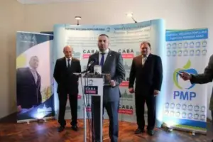alegeri lucide. a mai murit