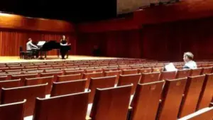 4 pentru filarmonica de stat arad