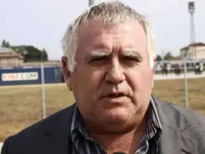 fostul primar al curticiului