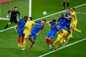 franța - românia 2 -1
