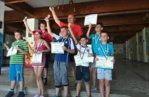micii șahiști de la palatul