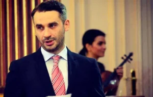 lovitură de palat cultural plasată