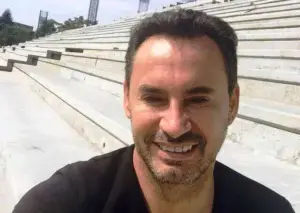 selfie cu stadionul sau driblingurile