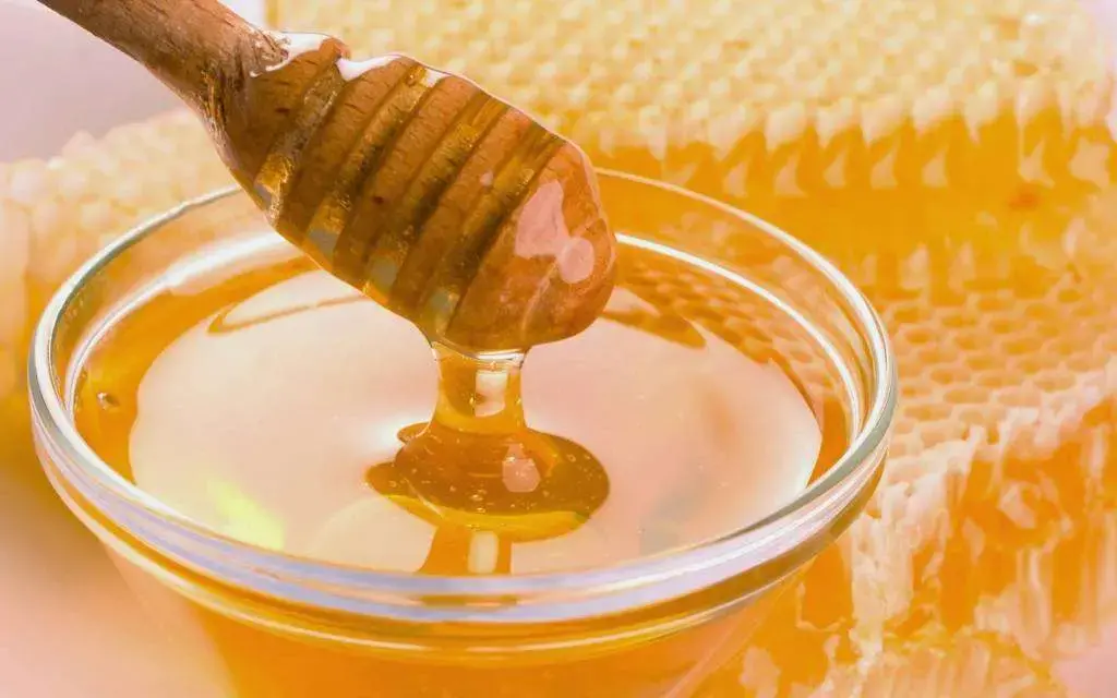 miere naturală