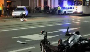 o motociclistă de 45