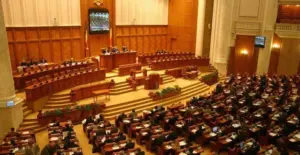 noul parlament se reunește astăzi