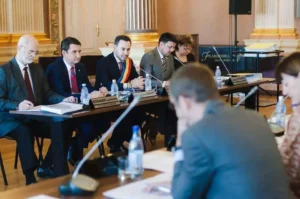 s-a aprobat „bugetul falcă”