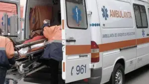 cei doi muncitori accidentați