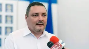 va fi oleacă mai trist