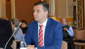 beniamin vărcuș este
