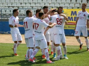 uta s-a făcut de rușine