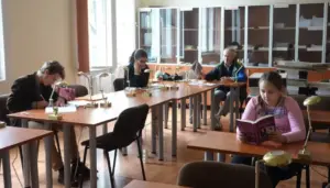 iubitorii de cultură se pot bucura