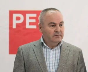 consilierul ioan gligor asimilează aeroportul