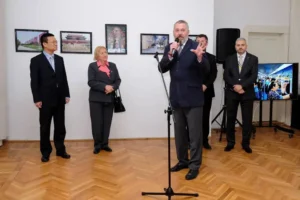 în cea de-a doua zi