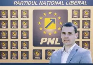 consilierii județeni dau vina unii