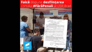 politică la ușa cortului