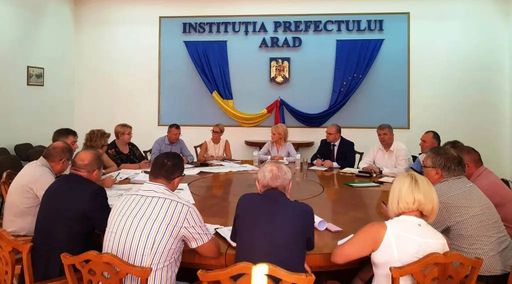 [ACTUALIZARE 7] Pentru accesul în cartierul Via Carmina a fost găsită o soluție tehnică de către dezvoltator. În „Europa” se intră împreună cu primăria Vladimirescu, deci încă nu există soluții
