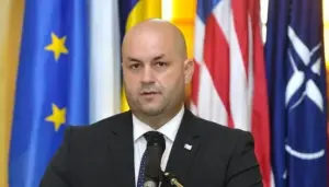 iată, în sfârșit, un consens: dorel