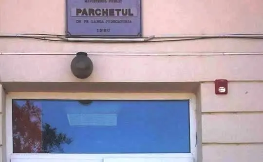 parchet ineu