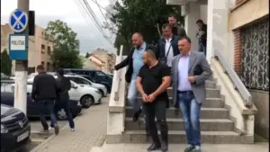 doi arădeni au fost reținuți