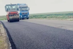 se toarnă stratul final