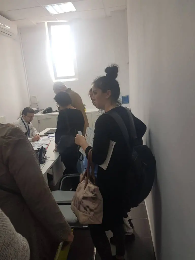[NEWS ALERT] Cursa de TUNISIA a aterizat pe Aeroportul din Timișoara FĂRĂ BAGAJELE a 60 de pasageri... în special, cadouri de Ziua Copilului! [FOTO]