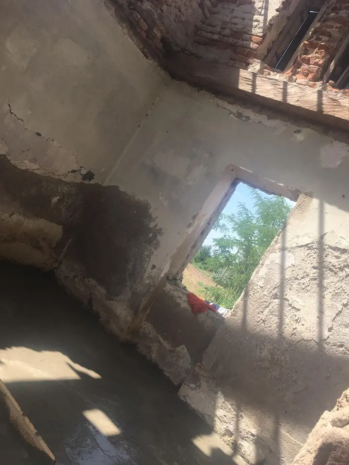 [ACTUALIZARE] CANTONUL de la intrarea în Șofronea, dar mai ales sufletele nevinovate care locuiesc acolo, merită o A DOUA ȘANSĂ... nu că ar fi avut-o pe prima! [FOTO]