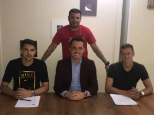 uta realizează că a renunțat