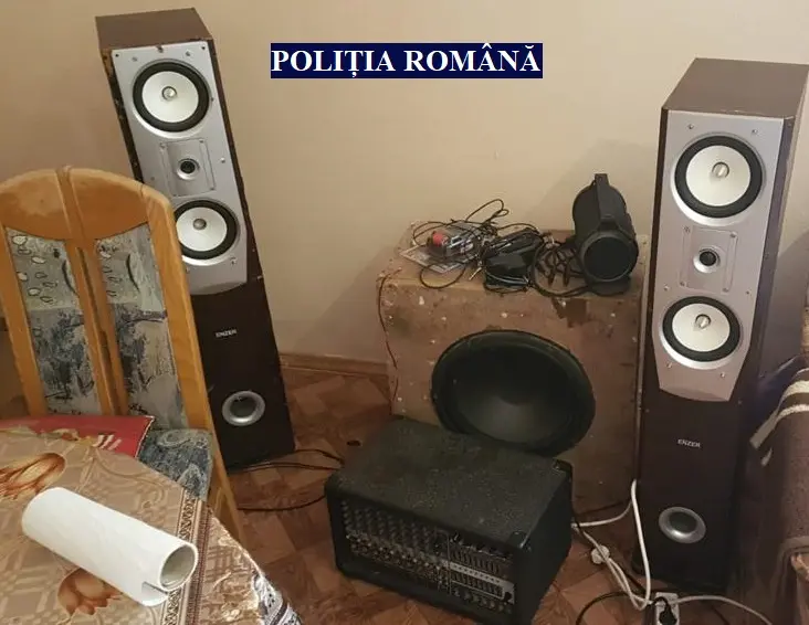 [ACTUALIZARE 2] Cei cinci TÂLHARI din Nădlac și Semlac care la începutul lunii iulie au jefuit casa unui om din Șeitin au fost trimiși în JUDECATĂ