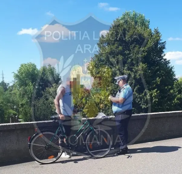 Bicicliștii erau PROBLEMA! Poliţia Locală Arad amendează, practic, orice purtător de roți de care nu-i place, în baza HG 1391/2006 cică...