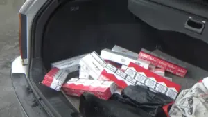 un portbagaj de „marlboro”