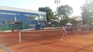 trei românce sunt în sferturi