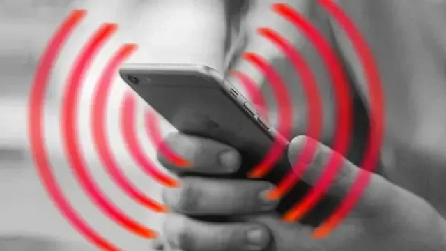 radiațiile generate de smartphone uri sunt potențial periculoase pentru sănătate