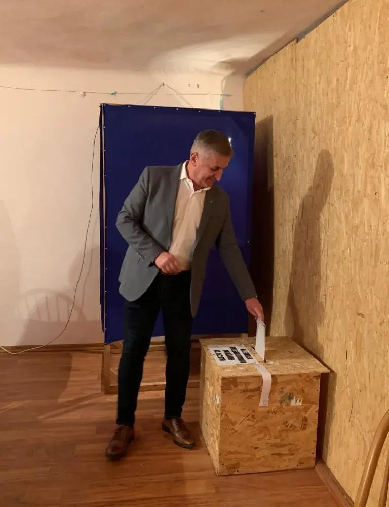 deputatul eusebiu pistru