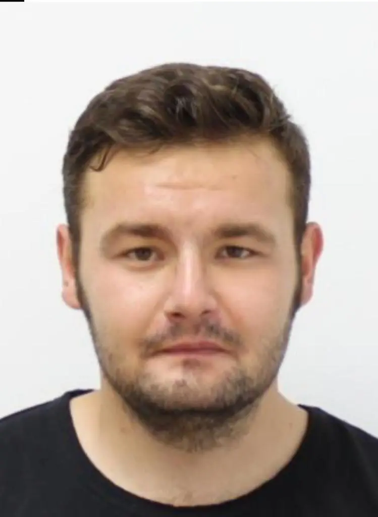 [NEWS ALERT] Șandru Raul Teodor, în vârstă de 25 de ani, a EVADAT din Spitalul de Psihiatrie