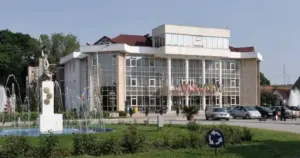 vodă de la sebiș față