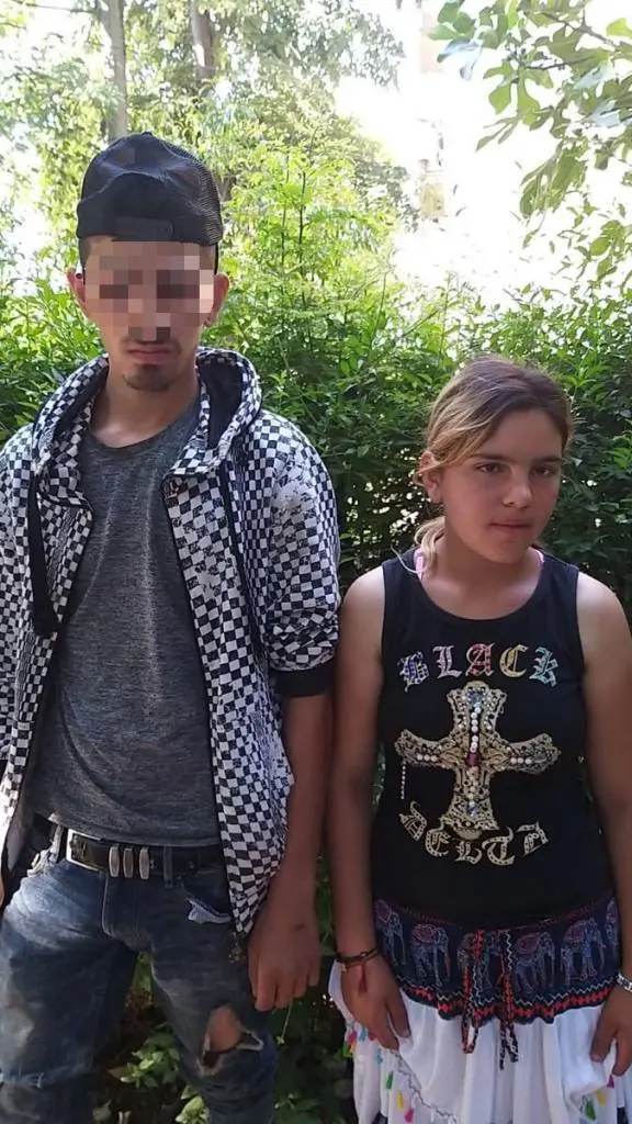 Un fel de „Romeo și Julieta”... dar mai de mahala și cu happy-end