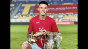 dennis man a dus fcsb