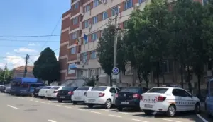 ăștia bărbați
