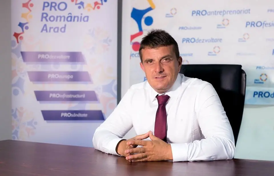 (Și) PRO România a depus candidaturile pentru Primăria Aradului și Consiliul Județean