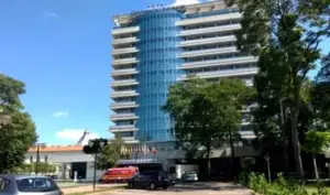 un bărbat s-a sinucis aruncându-se