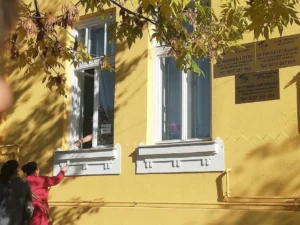 exerciții de supraviețuire în vremuri