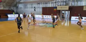 fcc baschet arad joacă azi