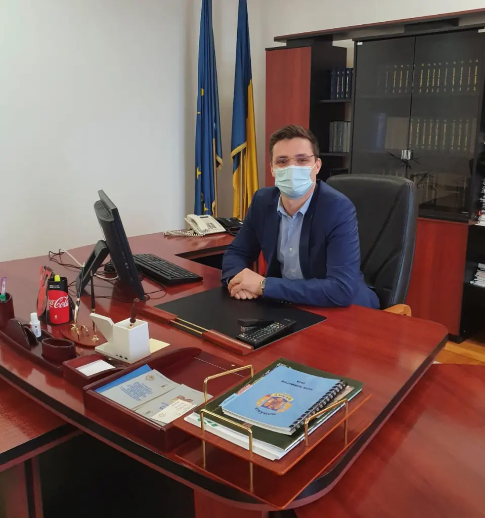 Sergiu Cosmin VLAD este CHESTOR în Senatul României și va fi RESPONSABIL cu „modernizarea României, creșterea nivelului de trai al celor care locuiesc aici”
