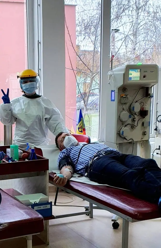 Nu pot ăștia colecta, cât poate Ando dona: Aradul e campion național la PLASMĂ!