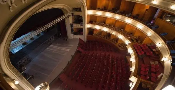 teatrul ioan slavici 640x316 1