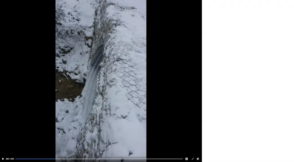 KARMA de Târnova: socrul viceprimarului-sifon Cătălin Oprea a căzut cu tractorul în „Pârâul Bolundului” de pe „podul de un miliard” sifonat de prietenul lui Iustin Cionca și a lui Cionca Iustin!