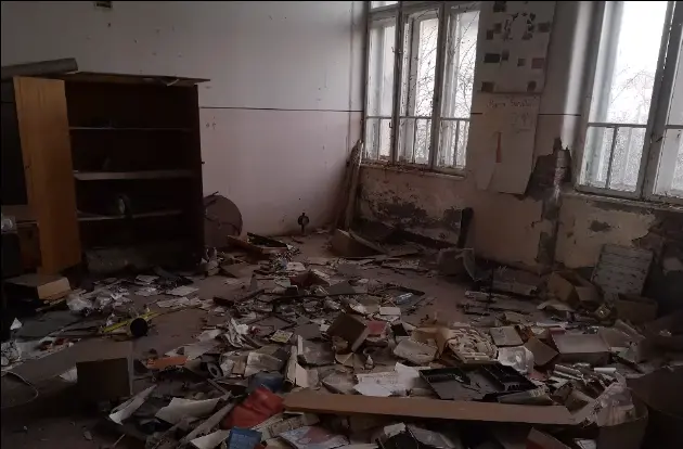 Asociația „Gai cartierul nostru” vrea să SALVEZE clădirea fostei „Generală 10”, care încă poartă numele BARONULUI! [VIDEO]