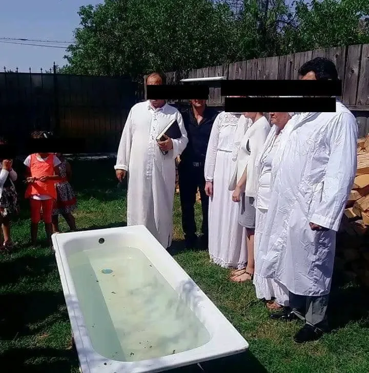 [ACTUALIZARE] MARTORII LUI ISFAN SE DEZIC DE ISFAN! Ne-a sunat „Smochinul Roditor” să ne ceară „drept la replică” la un PAMFLET... făcându-ne viața și mai colorată!